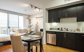 Modern Studio in Santa Monica